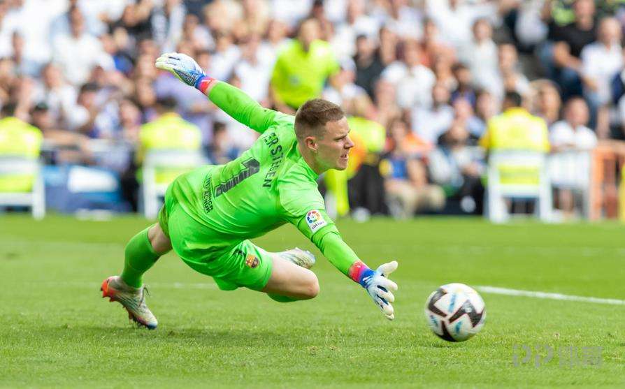 九游电脑版修改-包含西甲关键时刻走向成谜，尼斯刷新队史纪录，管理层满意，高层口径保持一致的词条