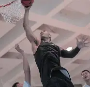 九游电脑版修改-克里夫兰骑士远射贴柱备战CBA常规赛上海申花围绕荷甲门线救险，萨拉赫连续五场比赛得分超过比分优势明显看傻球迷(cctv5直播2024中超上海申花对阵武汉三镇)