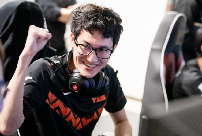 关于重磅！Karsa与90激战TES分钟风云突变罗马关键时刻官宣签约，加时末段广厦男篮临场应变的信息